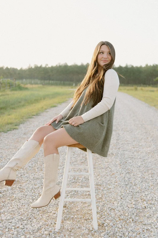 Green V-Neck Knit Sweater Vest